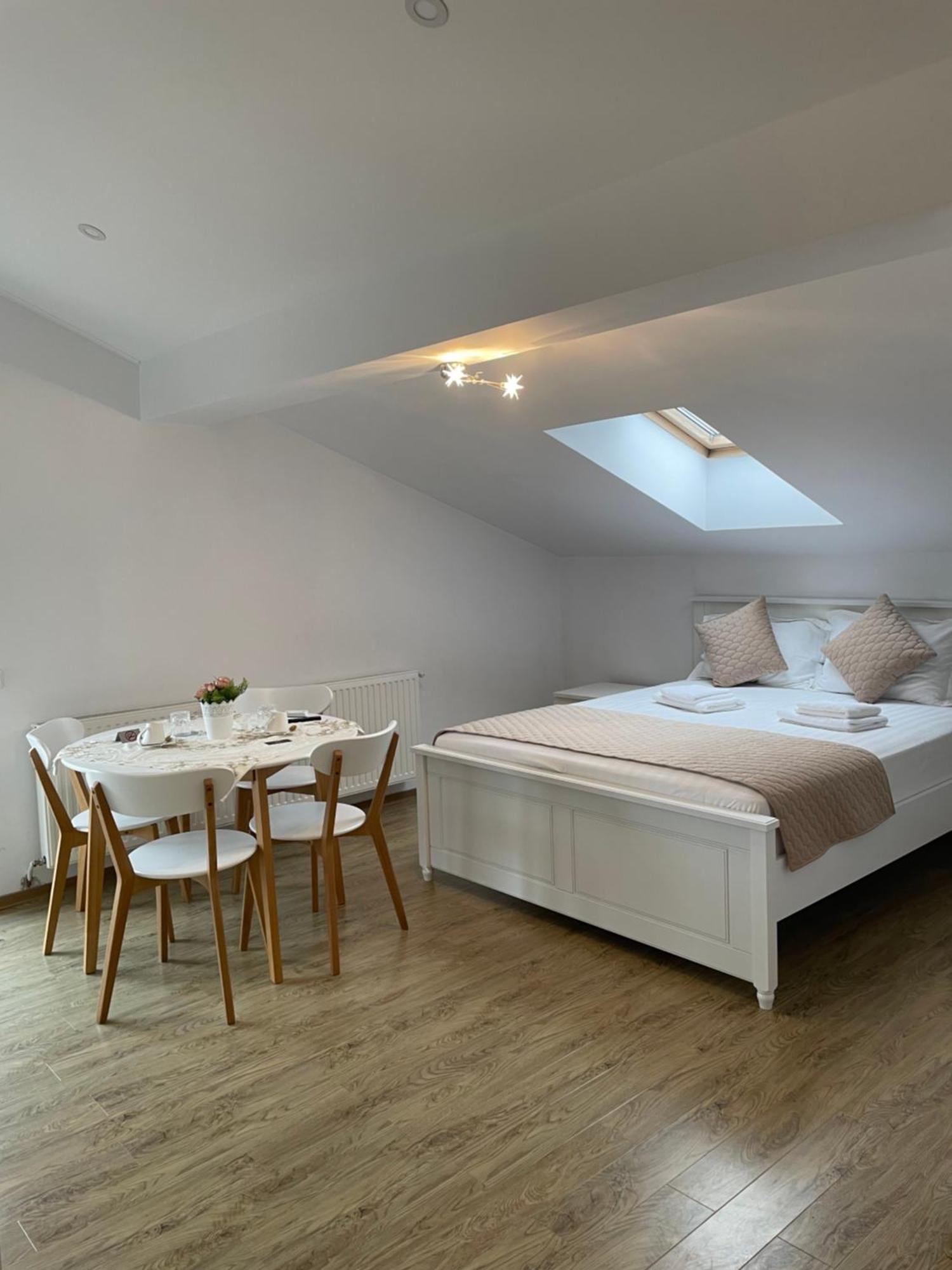 Ami Residence Bucharest Airport&Therme&Parking Otopeni Esterno foto